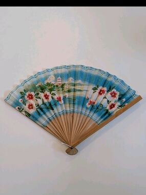 Vintage Japanese Folding Hand Fan Wood Bamboo Floral Pagoda Mid Century Modern
